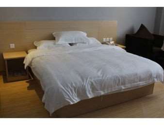 Hôtel Super 8 By Wyndham Linyi Bus Terminal Chambre photo